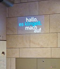 Messe Auftritt Spline