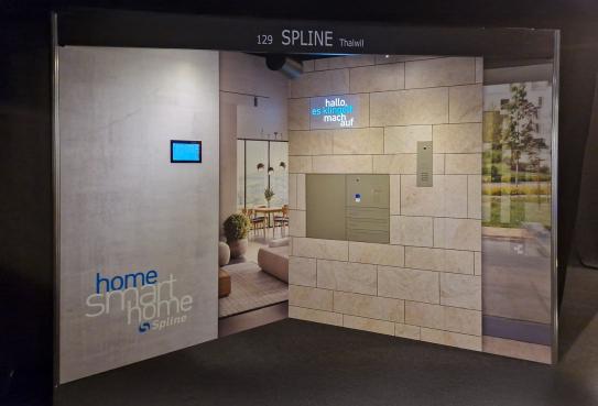 Messeauftritt an der Architect@Work mit über zwei Meter hohen Bildflächen