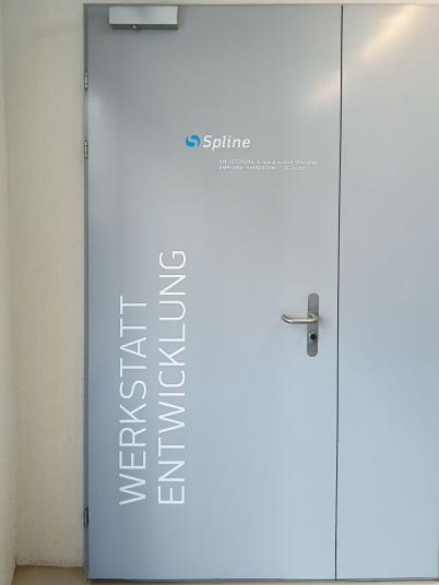 Türbeschriftung innen